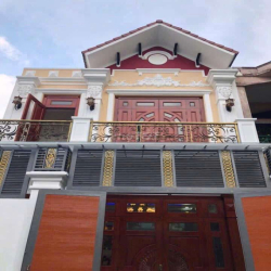 cho thuê nhà mới sạch sẽ Gò Vấp 