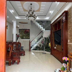 cho thuê nhà mới sạch sẽ Gò Vấp 