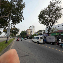 LÔ ĐẤT 2 MẶT TIỀN CHƯƠNG DƯƠNG . VIEW SÔNG