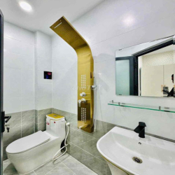 NHÀ HẺM XE HƠI BÙI QUANG LÀ GÒ VẤP