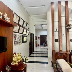 CHO THUÊ BIỆT THỰ CÓ THANG MÁY- 5 Phòng Ngủ - 70 triệu