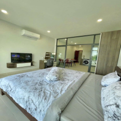 Hệ Thống Căn Hộ 1 Phòng Ngủ Cao Cấp Ban Công Riêng Tại Vạn Phúc City