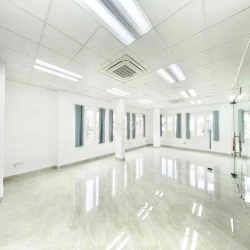 cho thuê văn phòng tại Thái Hà 90m2 giá 17t lô góc full kính cực đẹp