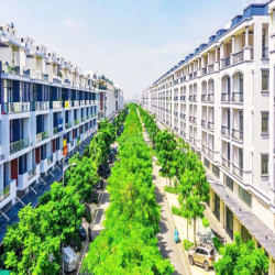 Hệ Thống Căn Hộ 1 Phòng Ngủ Cao Cấp Ban Công Riêng Tại Vạn Phúc City