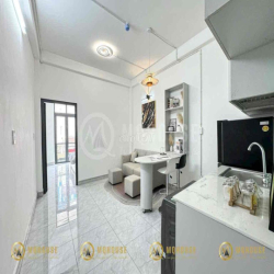 CHO THUÊ CĂN HỘ NGAY SÂN BAY 60M2 BANCON SIÊU THOÁNG