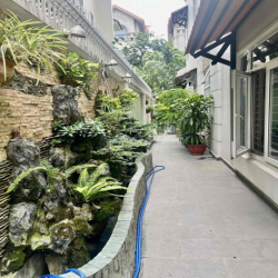 CHO THUÊ BIỆT THỰ CÓ THANG MÁY- 5 Phòng Ngủ - 70 triệu