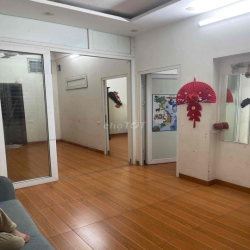 cho thuê căn hộ tầng 4 thang bộ  ,70m , 2 ngủ Ngô Quyền - Hà Đông