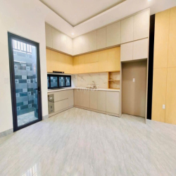 CHO THUÊ NHÀ 4 PHÒNG NGỦ Ở KĐT VCN PHƯỚC LONG NHA TRANG
