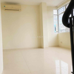 NHÀ 4 TẦNG HOÀNG SA 1 MẶT BẰNG+ 3PHÒNG NGỦ PHƯỜNG TÂN ĐỊNH Q1