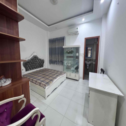 CHO THUÊ NHÀ 3 TẦNG - ĐƯỜNG XE TẢI THÔNG - NỘI THẤT ĐẦY ĐỦ - GIÁ 15TR