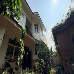 Villa Sân Vườn Đẹp Hiếm Có Tại Bình Thạnh – DT 300m²