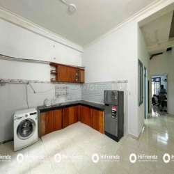 🏡Cho thuê phòng 1PN 50m2 máy giặt riêng ngay bờ kè Hoàng Sa trống sẵn✅