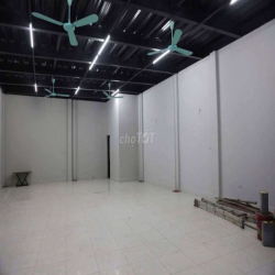  Mặt Bằng 100m² Mặt Tiền 8m Đẹp Nhất Lý Sơn, Việt Hưng Chỉ 15 Tr
