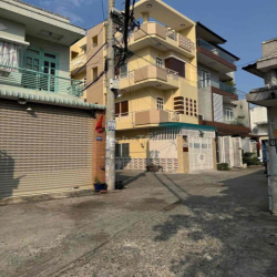 Hẻm An Duong Vương Giáp Tên Lửa 4x16, 3 Lầu