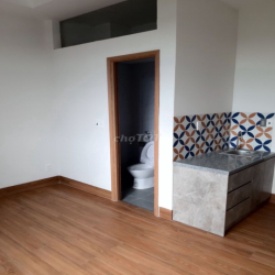 Phòng trọ 16m2 đường Vườn Lài