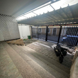 CHO THUÊ TOÀ NHÀ DTSD 700m2 TÂN BÌNH