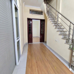Cho thuê nhà nguyên căn Ngô Quyền kinh doanh cực tốt