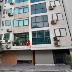 Gia đình cho thuê căn hộ 20m2 khép kín tại Cổ nhuế, Đông Ngạc