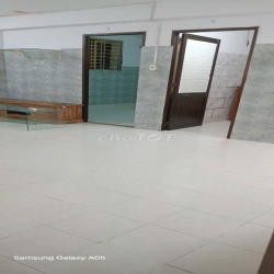 CHO THUÊ CĂN HỘ TẦNG LỬNG CHUNG CƯ  SƠN KỲ ( thang bộ )