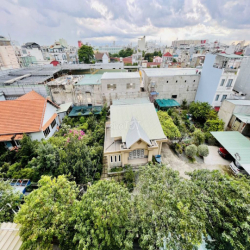 🔥🔥NHÀ PHỐ LIỀN KỀ 1 TRỤC HXH SÁT MT🔥TRỆT LỬNG 3 LẦU (5PN) VỊ TRÍ ĐẸP🔥🔥