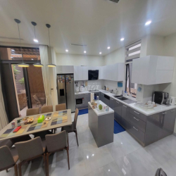 BIỆT THỰ SONG LẬP LUCASTA 175M2 - NỘI THẤT CƠ BẢN - 5PN 5WC - MỚI ĐẸP