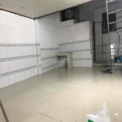 Quá Rẽ Hẻm 7M nhựa Ngay Gò Dầu. 4x20m Trống suốt Lững.