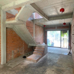 Cho thuê nhà thô 100m, 160m,200m làm kho xưởng hợp đồng lâu dài