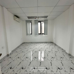 Cho thuê văn phòng 65m² có bếp ở lại được giá 9 triệu - VẠn Phúc City