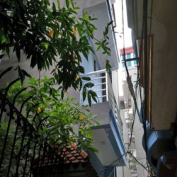 Phòng trọ 22m2 có gác xép rộng Khu Bùi Xương Trạch, Thanh Xuân