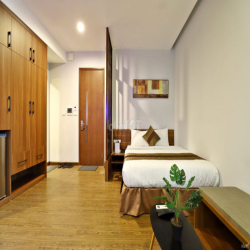 Cho Thuê Căn Hộ Dịch Vụ Studio Cao Cấp 40m² Âu Cơ Tây Hồ Hà Nội