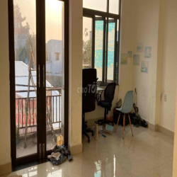 Cho thuê nhà 2,5 tầng khu Cảng Liên Chiểu