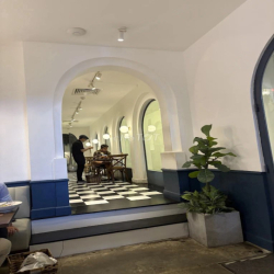 Cho thuê mặt bằng đường Cao Thắng, Phường 4, Quận 3