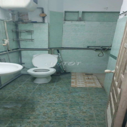 Cho thuê phòng 1k1n 40m2 4tr phố Đội Cấn