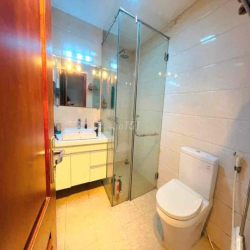 Cho thuê nhà nguyên căn Cầu Giấy DT 55m 4 tầng 4PN full đồ 13 triệu
