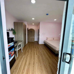CHO THUÊ TOÀ NHA CHDV QUẬN 7, 30P FULL NT, THANG MÁY, 220 TRIỆU/THANG