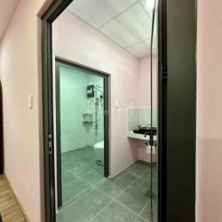 CHO THUÊ TOÀ NHA CHDV QUẬN 7, 30P FULL NT, THANG MÁY, 220 TRIỆU/THANG