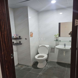 Đối diện LG,chính chủ Cho thuê căn studio evergreen tràng duệ