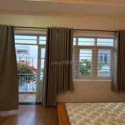 cho thuê phòng trọ bancol wc riêng, lầu 1, sẵn máy lạnh, nội thất như