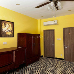 Phòng full NT 25m2, hẻm 5m QL13 cách công viên bờ sông 200m