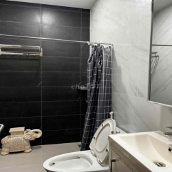 Phòng full NT 25m2, hẻm 5m QL13 cách công viên bờ sông 200m