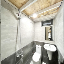 DUPLEX MỚI XÂY NGAY NGÃ TƯ BẢY HIỀN, CHỢ HOÀNG HOA THÁM