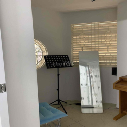 tầng trệt shophouse có lầu