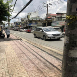 cho thuê nhà mặt tiền đường Âu cơ gần Trường Chinh