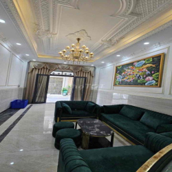 cho thuê nhà 4 tầng Full Nội Thất có 4pn 5wc hẻm xe hơi. Bình Tân