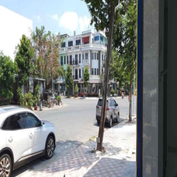 CHO THUÊ CẶP NHÀ TRỤC CHÍNH KDC HỒNG LOAN (DT 10X18)