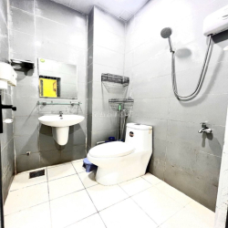 TRỐNG SẴN CĂN 2PN TÁCH BẾP, FULL NỘI THẤT NGAY NGUYỄN THỊ ĐỊNH - Q2