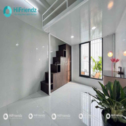 Duplex mới xây gác cao nội thất đầy đủ - ban công thoáng giáp Q1