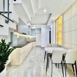 💟 cho thuê nhà nguyên can 4pn 5wc hẻm 309/ nguyễn oanh p17