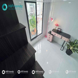 Duplex mới xây gác cao nội thất đầy đủ - ban công thoáng giáp Q1