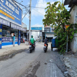 Cho thuê mặt tiền ngay góc Bùi Công trừng và Nguyễn thị Đẹt